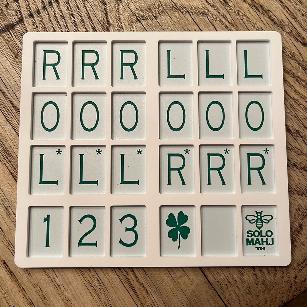 SoloMahj Charleston tile board in clover